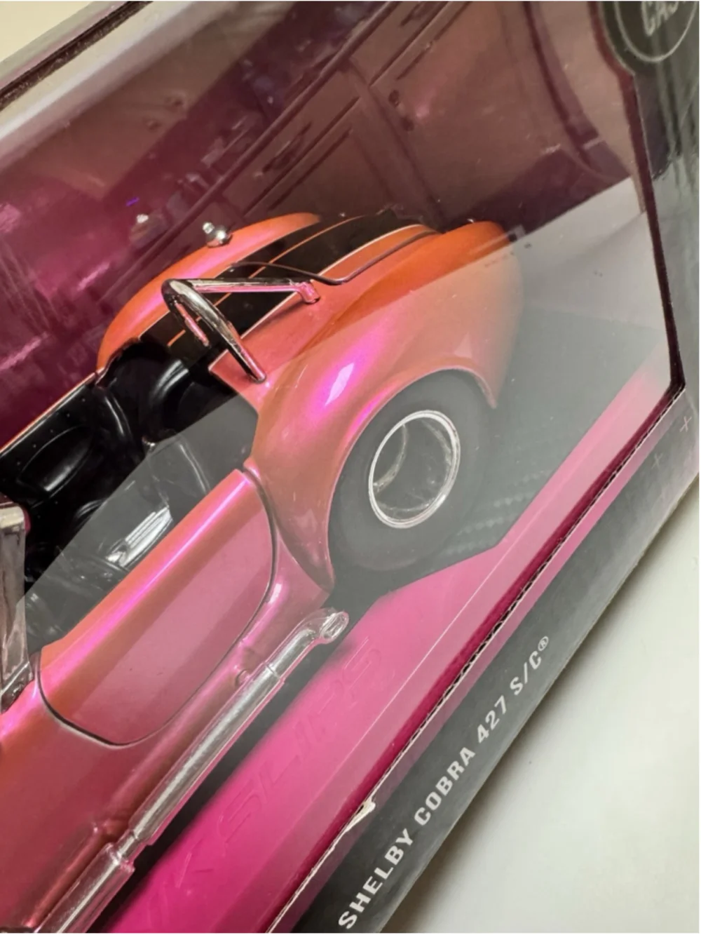 1:24 1965 Shelby Cobra 427 - JADA Pink Slips - Pink Chameleon Paint